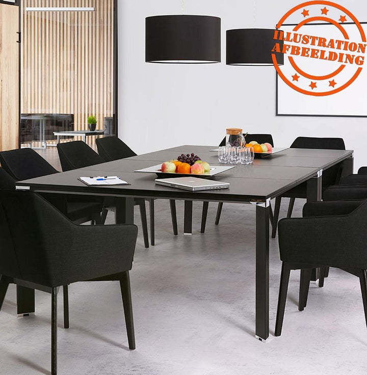Bürotisch Nahaufnahme - Imposante schwarze Oberfläche - 74-5 cm Höhe - ergonomisches Design für repräsentative Arbeitsplätze - Kadima Design_