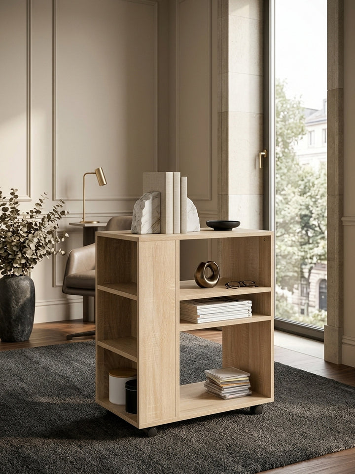 Draufsicht auf den kompakten Rollcontainer im Arbeitszimmer. Die helle Holzoptik des 35cm tiefen Standregals harmoniert perfekt mit dunklen Walnussdielen und modernen Wohnaccessoires._