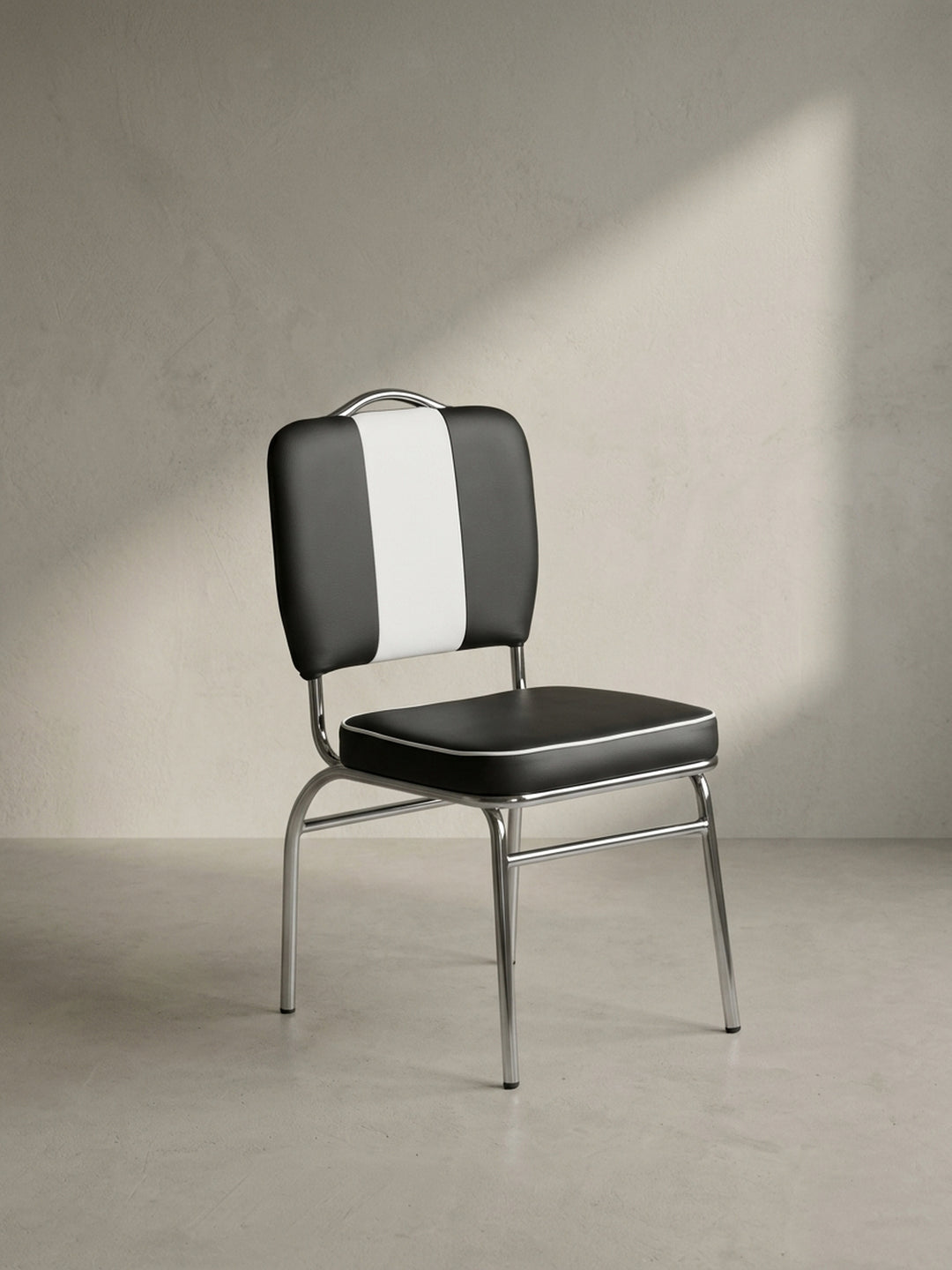 Esszimmerstuhl Kunstleder schwarz Design modern mit Polsterung 47x45x90 cm Möbel Einrichtung Esszimmer stilvoll zeitgenössisch elegant Wohnen Interior Zuhause Wohnzimmer hochwertig Premium_