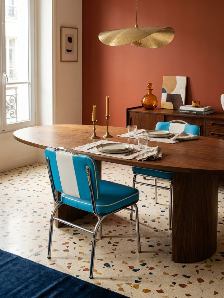 Esszimmerstuhl Kunstleder weiß 47x45x90 cm kombiniert mit passenden Möbeln Esszimmer Einrichtungsidee Möbelensemble mit Polsterung harmonisch Wohnen Interior Zuhause Design Wohnzimmer modern_
