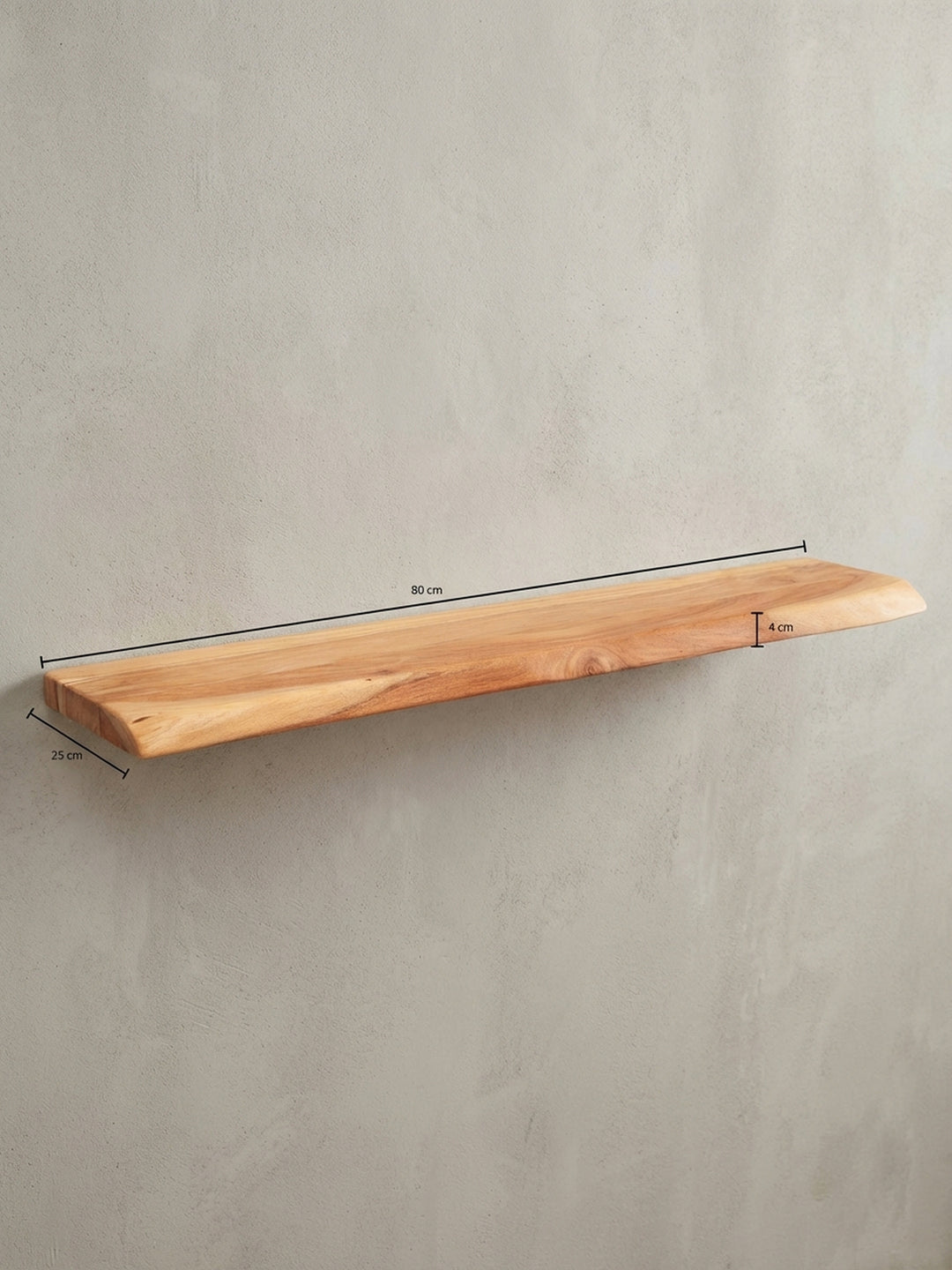 Massivholz Wandregal mit detailreicher Baumkante, die organische Form des Akazienholzes macht jedes Hängeregal zu einem Unikat für die Wand._