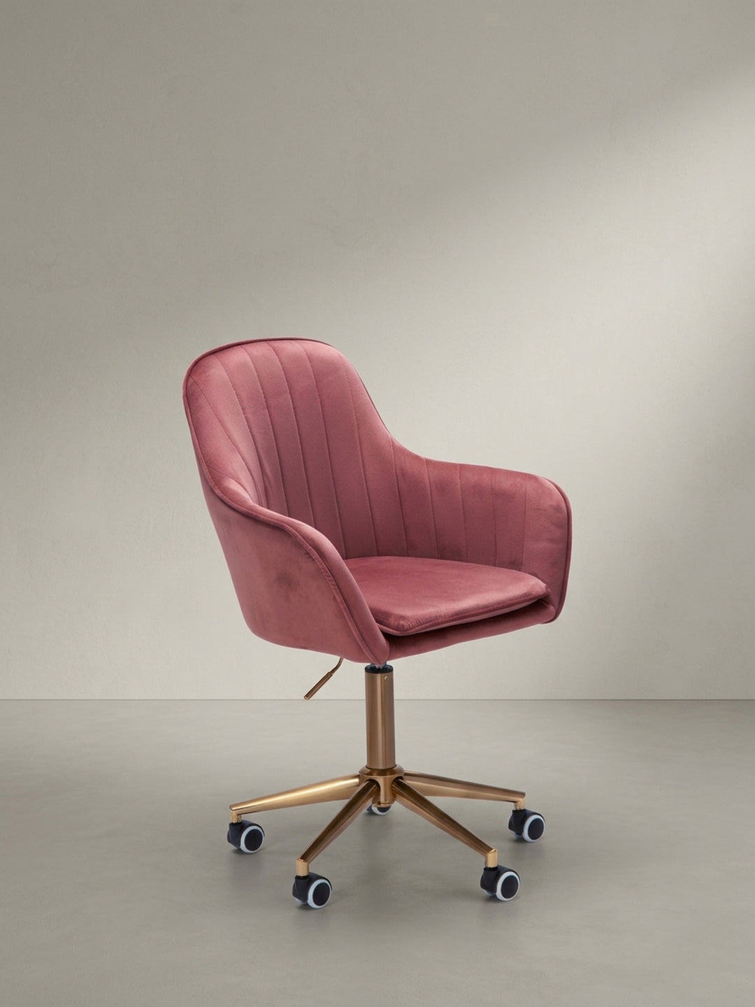 Bürostuhl 54x52x105 cm Samt rosa mit Rollen und Höhenverstellung Möbel Design Wohnzimmer Esszimmer Schlafzimmer modern hochwertig elegant Home Office Wohnen Einrichtung Interior Zuhause_