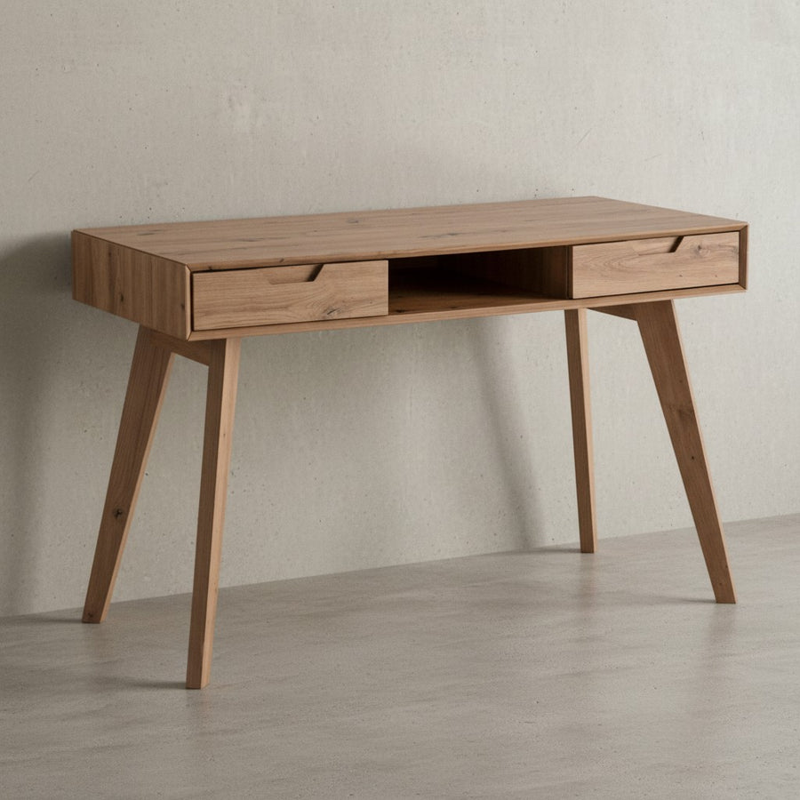Skandinavischer Schreibtisch mit 120x55 cm Arbeitsfläche - Eichenoptik und zwei praktischen Schubladen für moderne Homeoffice-Einrichtung von Kadima Design_