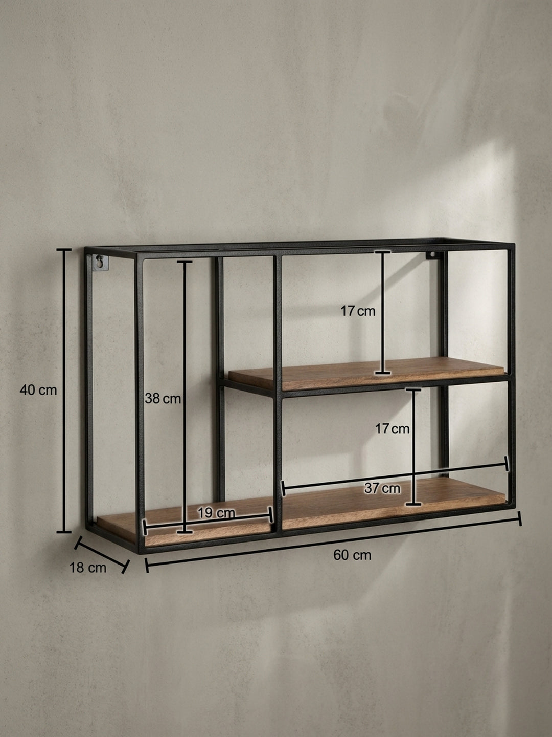 Skizze des Wandregals mit allen exakten Maßen: 60 cm Breite, 40 cm Höhe und 18 cm Tiefe, zur perfekten Planung des Platzbedarfs an der Wand._