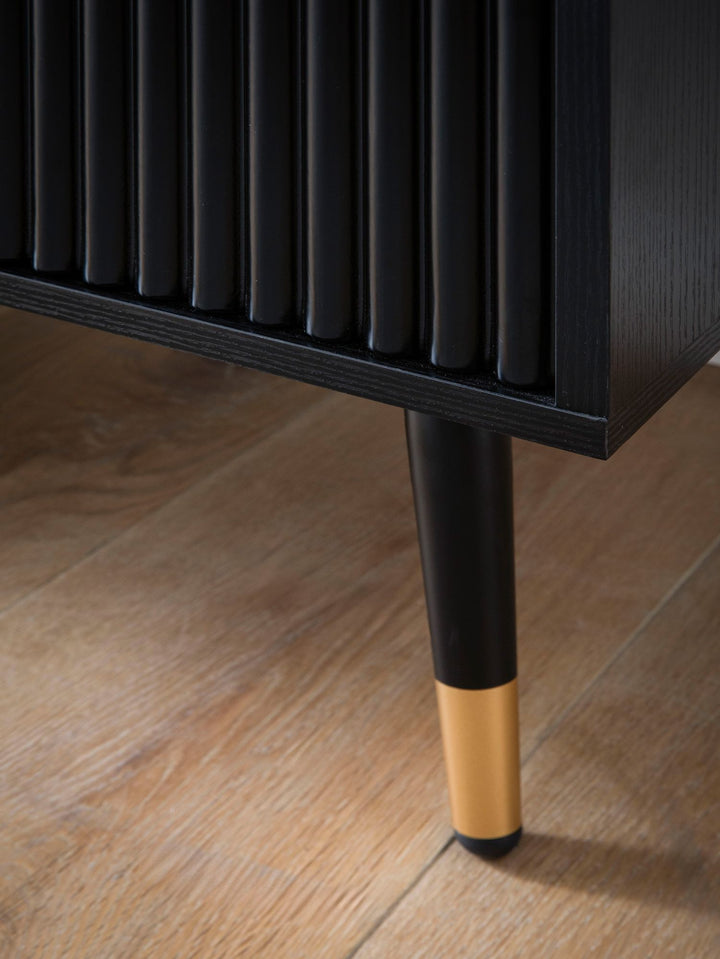 Sideboard – Schwarz/Eiche-Dekor, 150x81x39 cm, mit Türen, Metallbeine