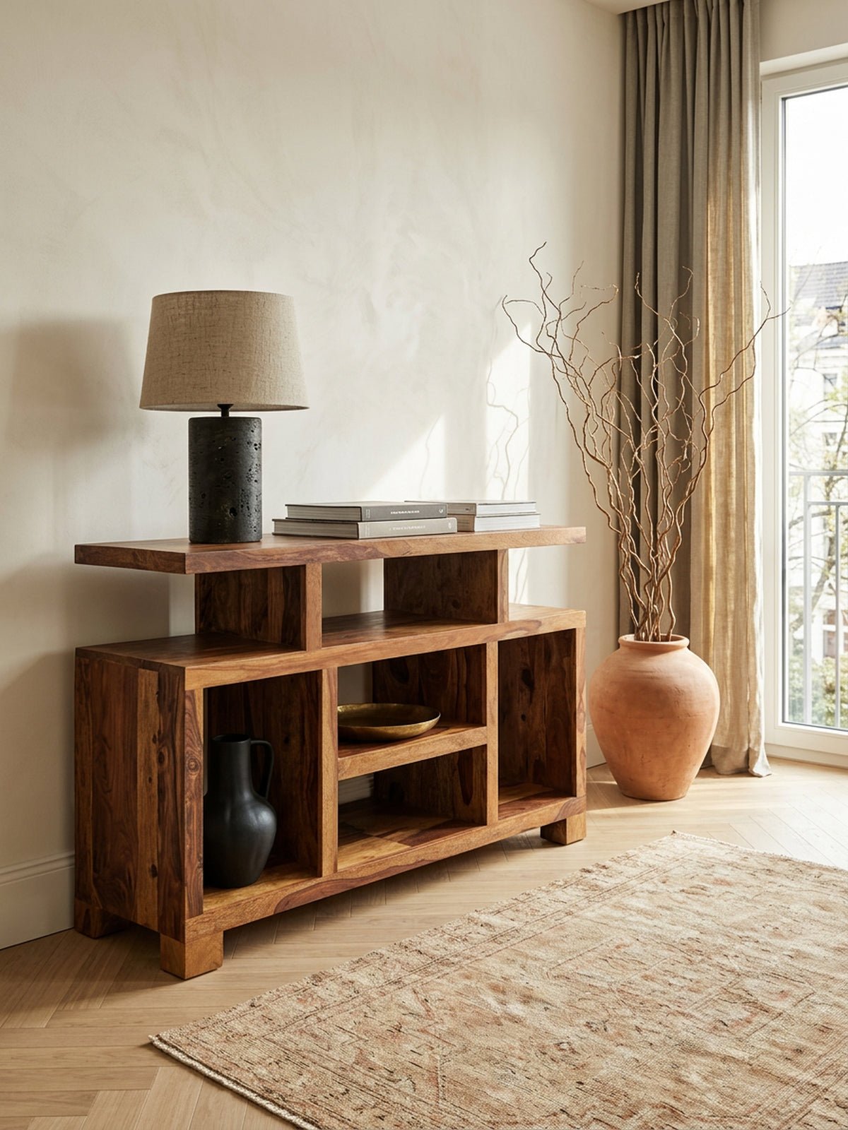 Sheesham-Holz Sideboard im Landhausstil  115x76x40 cm  Multifunktionale TV-Kommode - KADIMA DESIGN Größe  115x40x76 cm