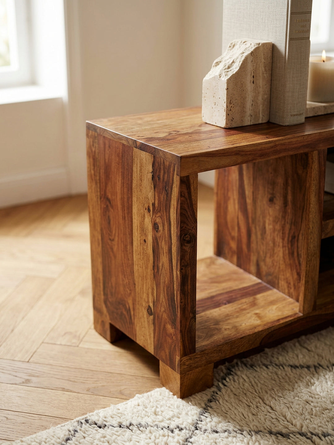 Sheesham-Holz Sideboard im Landhausstil_ 115x76x40 cm_ Multifunktionale TV-Kommode - KADIMA DESIGN_Größe_ 115x40x76 cm_