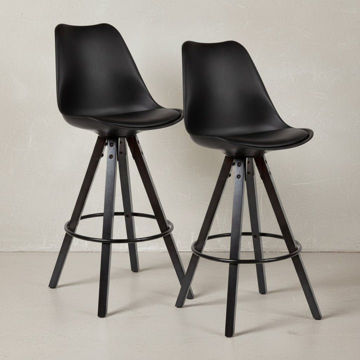 Skandinavischer Barhocker_ Polsterung_ Rückenlehne_ X-Beine mit Metallring_ Kunstleder-Sitzschale_ Filzgleiter - KADIMA DESIGN_Größe_ 49x53x113 cm_