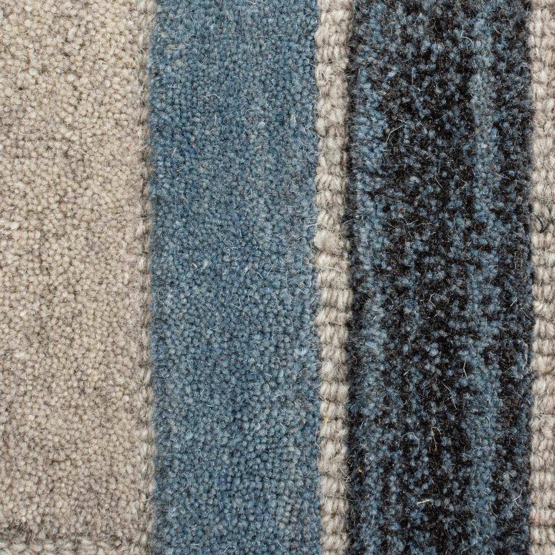 Stilvoller ESK FINN Teppich mit Rutschfestem Rücken von Kadima Design_Multi_#sku_BARK503119369663#