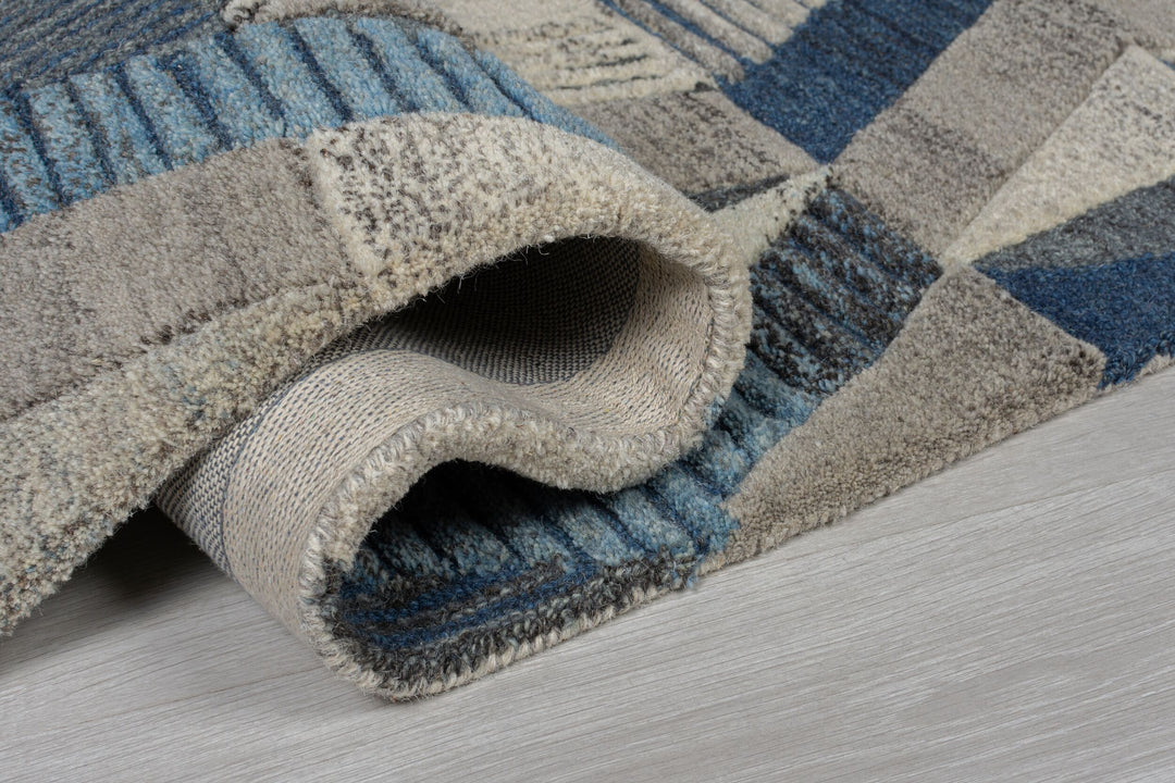 Stilvoller ESK LUKE Teppich in Kühlen Tönen für Moderne Einrichtungen von Kadima Design_Blau-Grau_#sku_BARK503119368574#