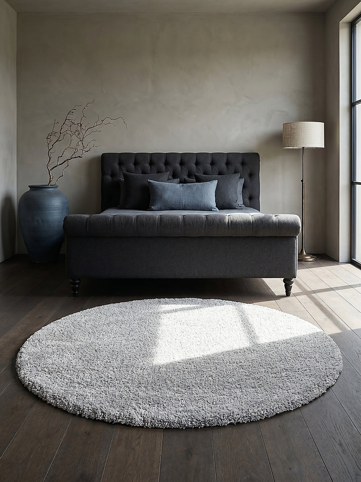 Teppich Grau rund Editorial Styling_