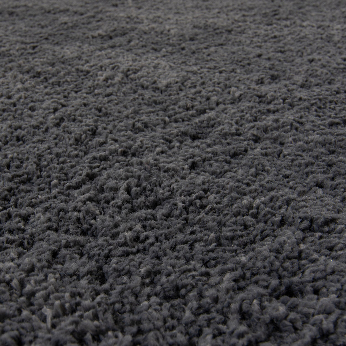 Strapazierfähiger und kuscheliger Hochflor-Teppich_Anthrazit_Quadratisch_