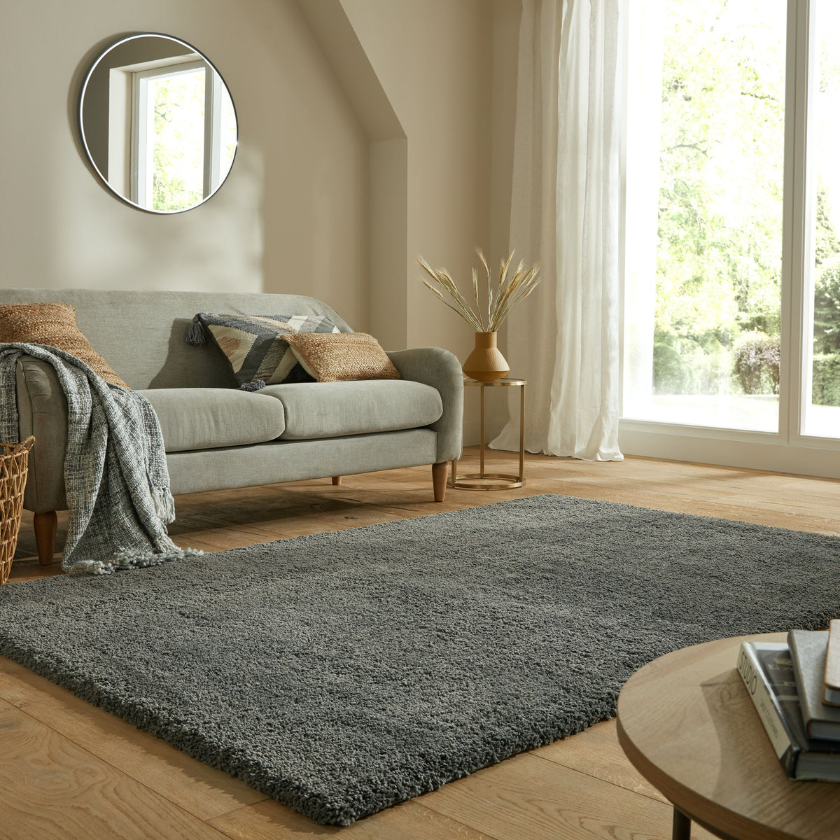 Strapazierfähiger und kuscheliger Hochflor-Teppich_Anthrazit_Rechteckig_