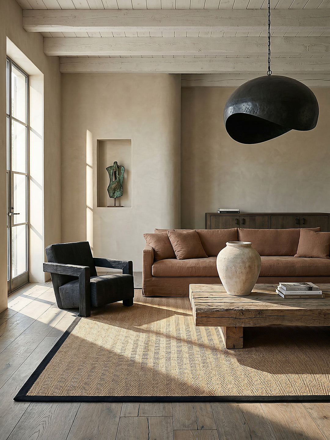 Teppich Braun-Schwarz rechteckig im modernen Wohnzimmer_