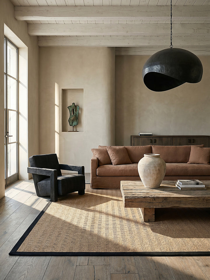 Teppich Braun-Schwarz rechteckig im modernen Wohnzimmer_