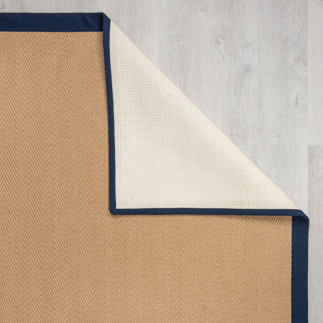 Jute-Teppich mit Fischgrätenmuster und Bordüre TRENT KIRA_Läufer_