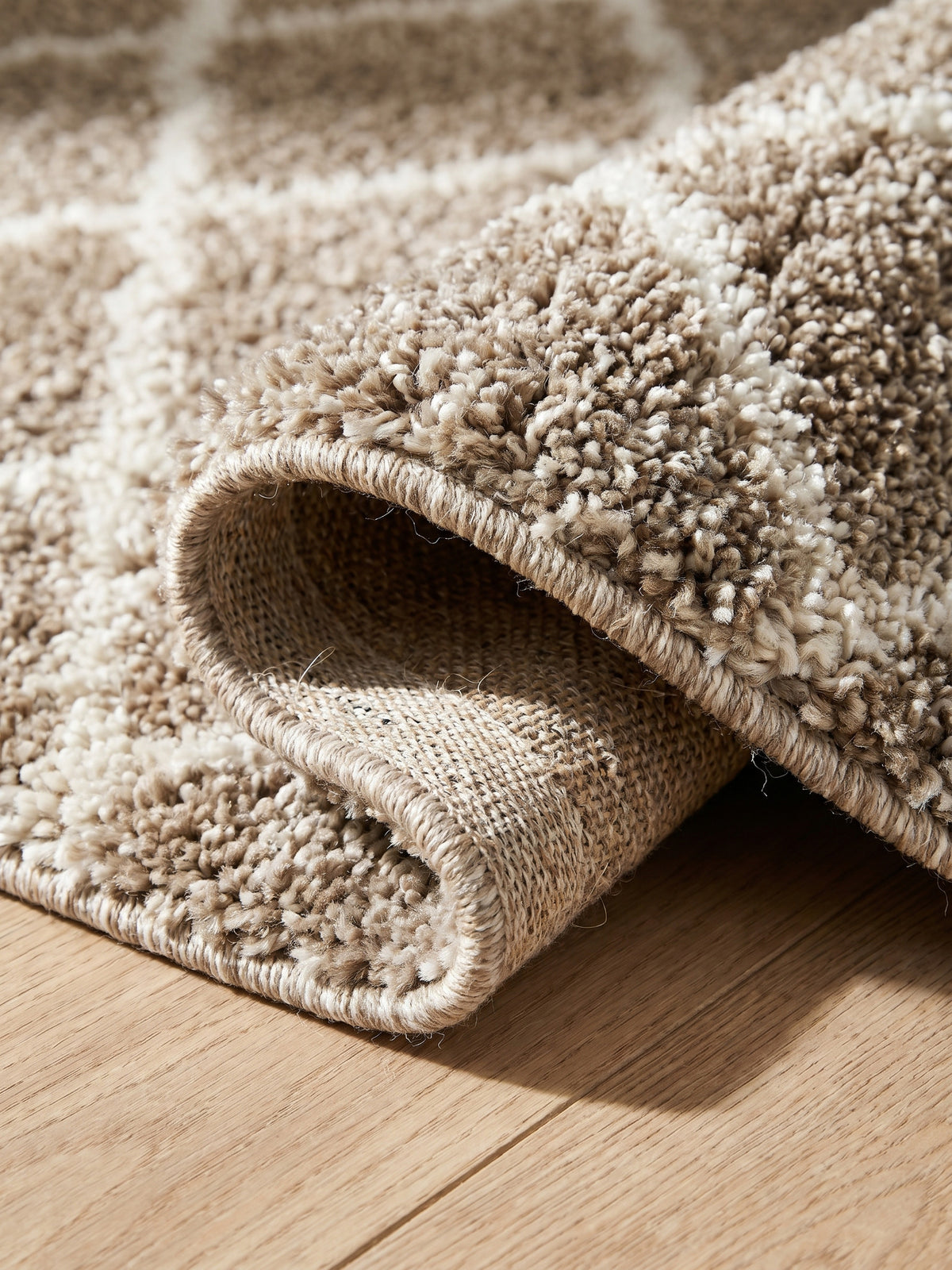 Teppich Beige rechteckig Kante Rückseite_
