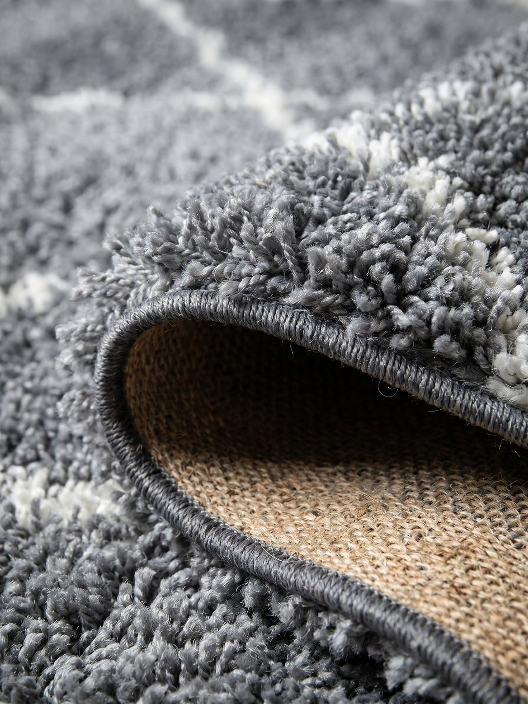 Teppich Grey Läufer Kante Rückseite_