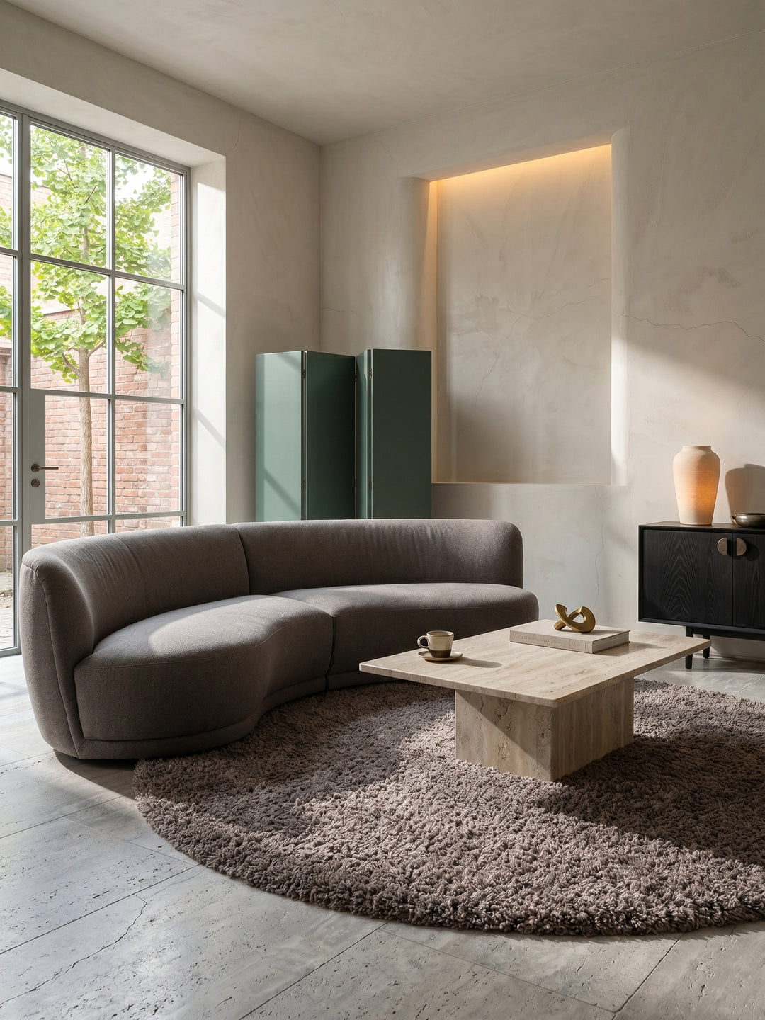 Teppich Taupe rund gemütliche Wohnszene_