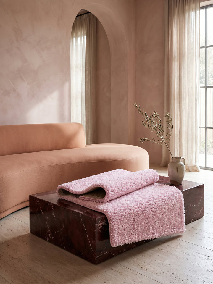 Teppich Pink rechteckig Editorial Styling_