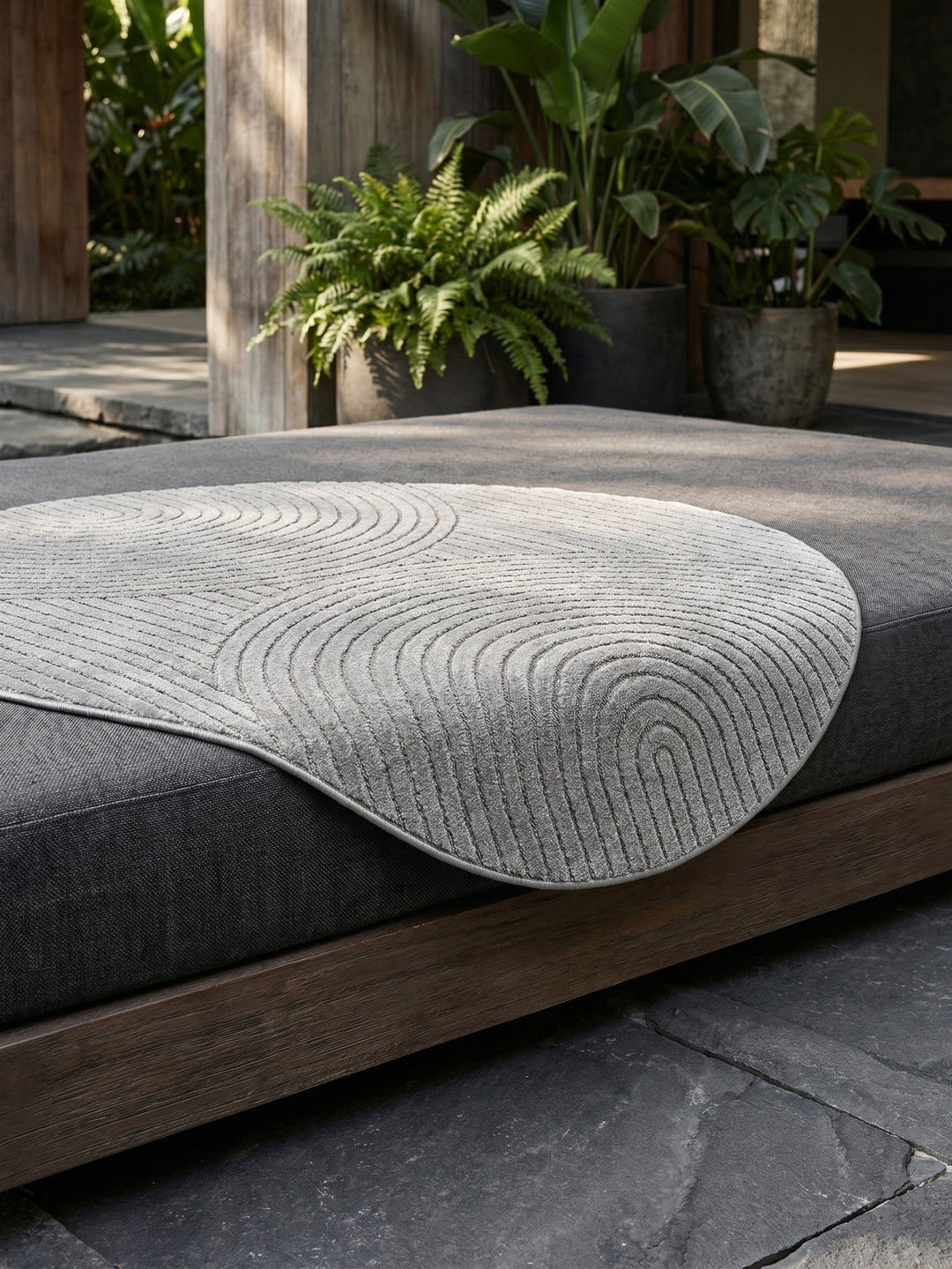 Teppich Silber rund Wohnaccessoire Deko_