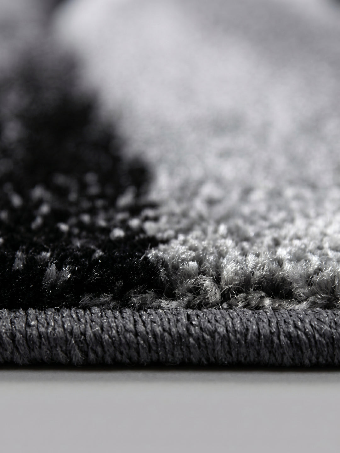 Teppich Schwarz Läufer Farbdetail Muster_