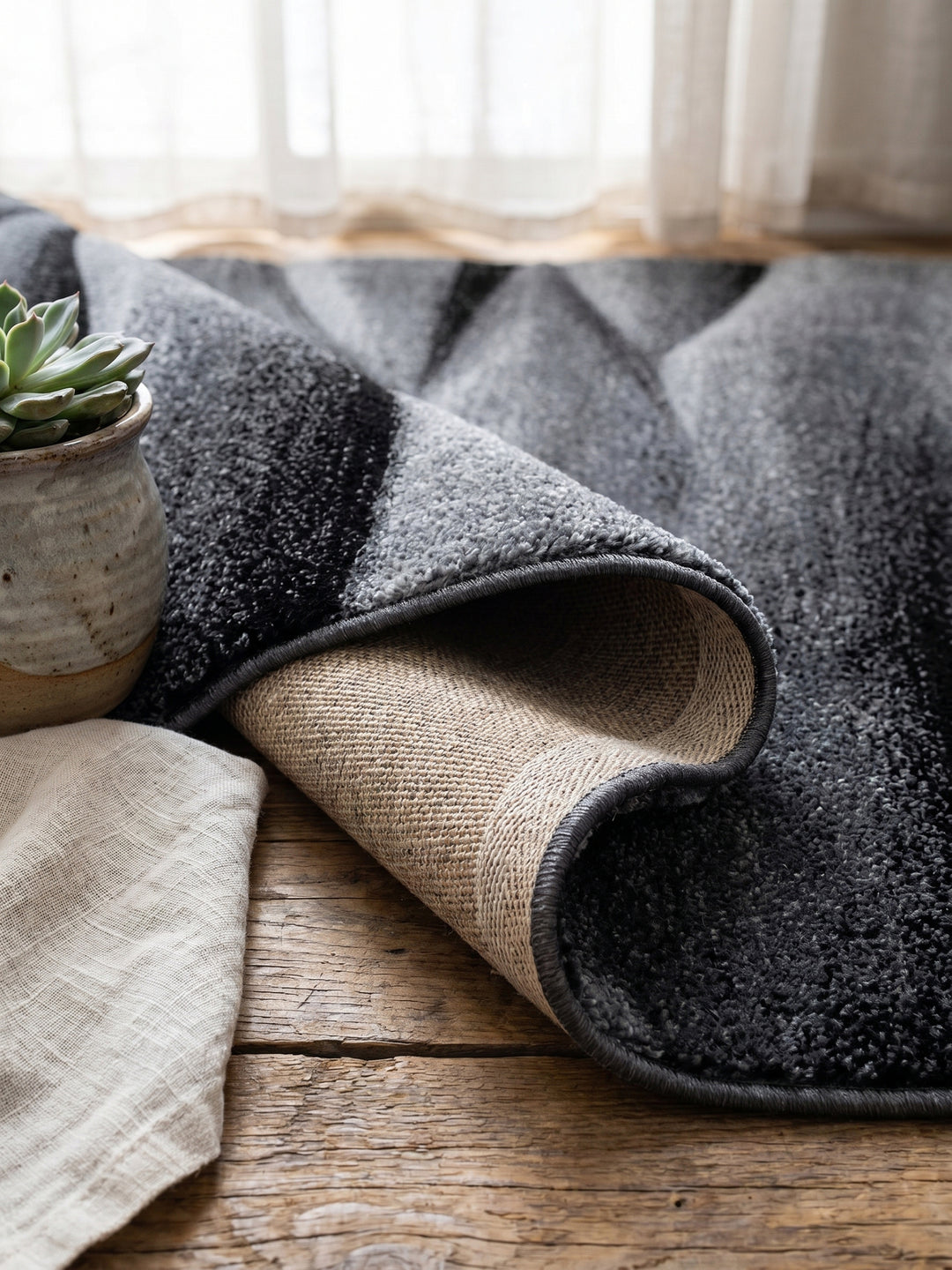 Teppich Schwarz rechteckig Wohnaccessoire Deko_