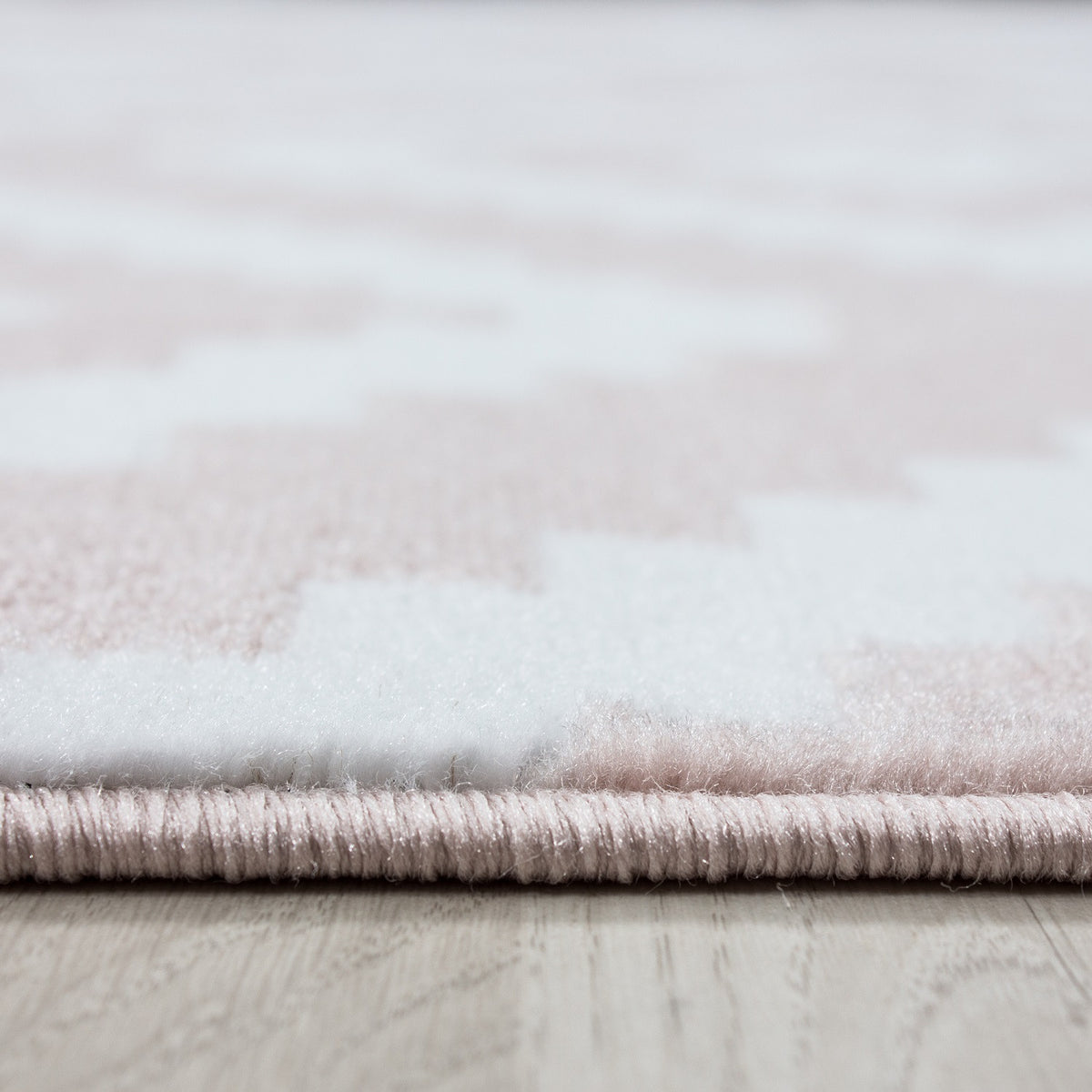 Kurzflor-Teppich Geometrisch – Waschbar & Strapazierfähig | Heatset-Veredelung für Wolloptik – Ansicht 4