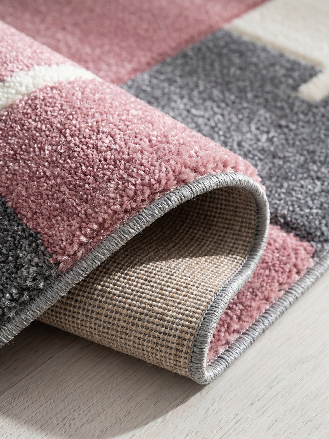 Teppich Pink Läufer Kante Rückseite_