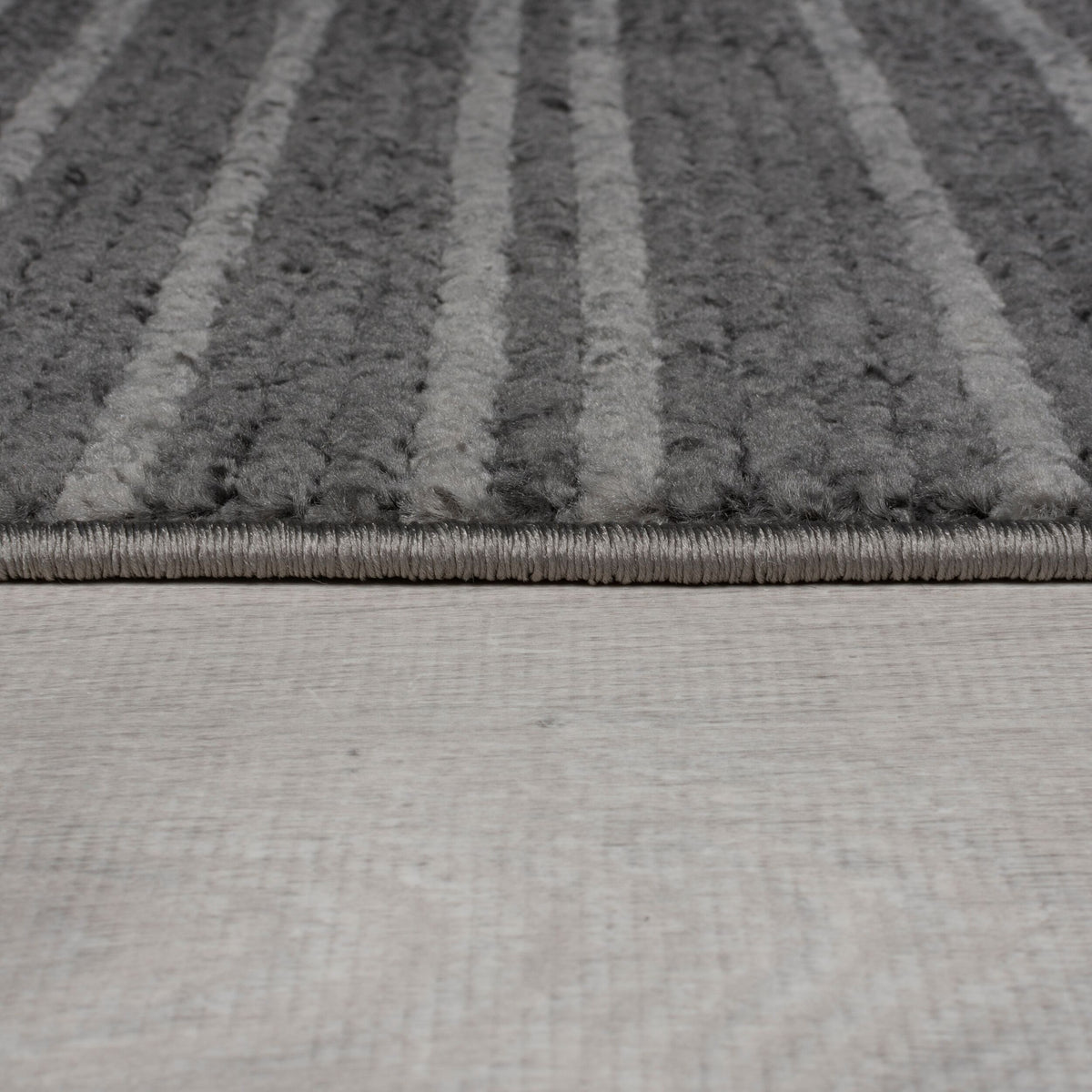 Teppich Modern Gestreift  - Kurzflor  - Pflegeleicht  - Fußbodenheizung geeignet Läufer