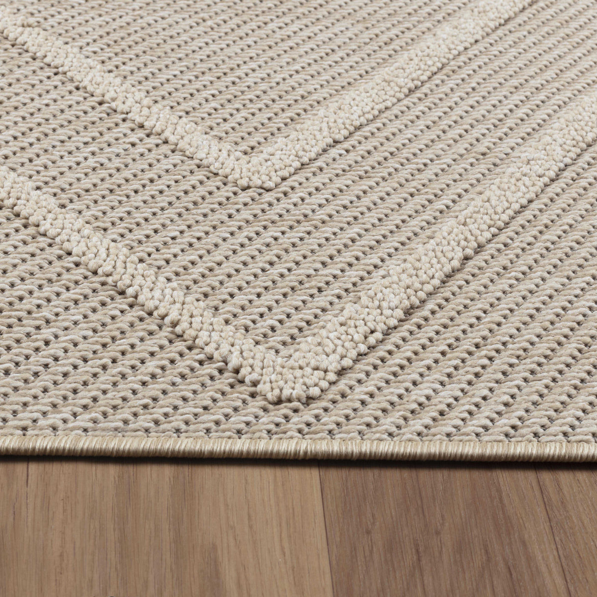Outdoor-Teppich Diagonales Linienmuster – Waschbar | Geometrischer Boho für Balkon – Ansicht 9