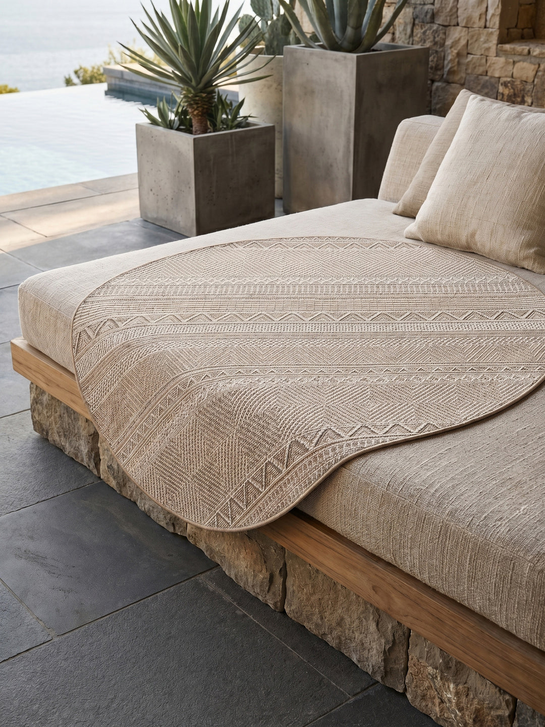 Teppich Beige rund Wohnaccessoire Deko_