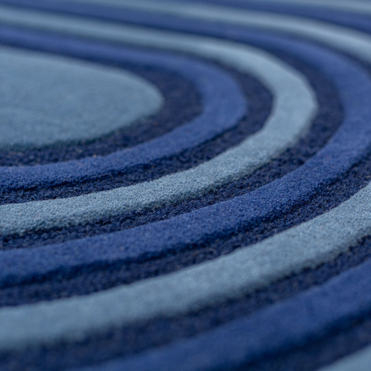 Teppich aus Wolle mit geometrischem S-förmigem Design Blau Shaped