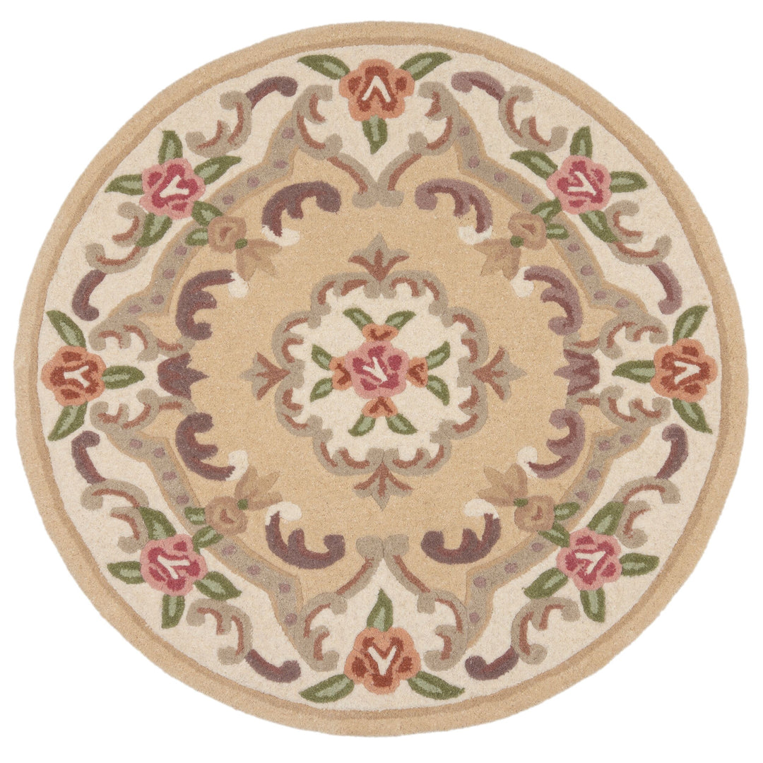 Traditioneller Wollteppich BEAULY mit Handgeschnitzten Details von Kadima Design_Braun-Beige_