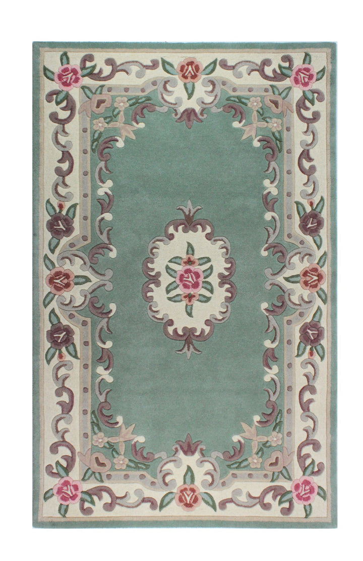 Traditioneller Wollteppich BEAULY mit Handgeschnitzten Details von Kadima Design_Grün-Beige_