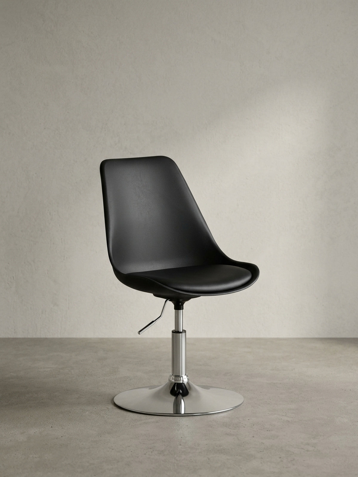 Bürostuhl Kunstleder schwarz 46x46x88 cm mit Höhenverstellung für Home Office Design Möbel modern hochwertig stilvoll robust langlebig Wohnen Einrichtung Interior Zuhause Wohnzimmer elegant_