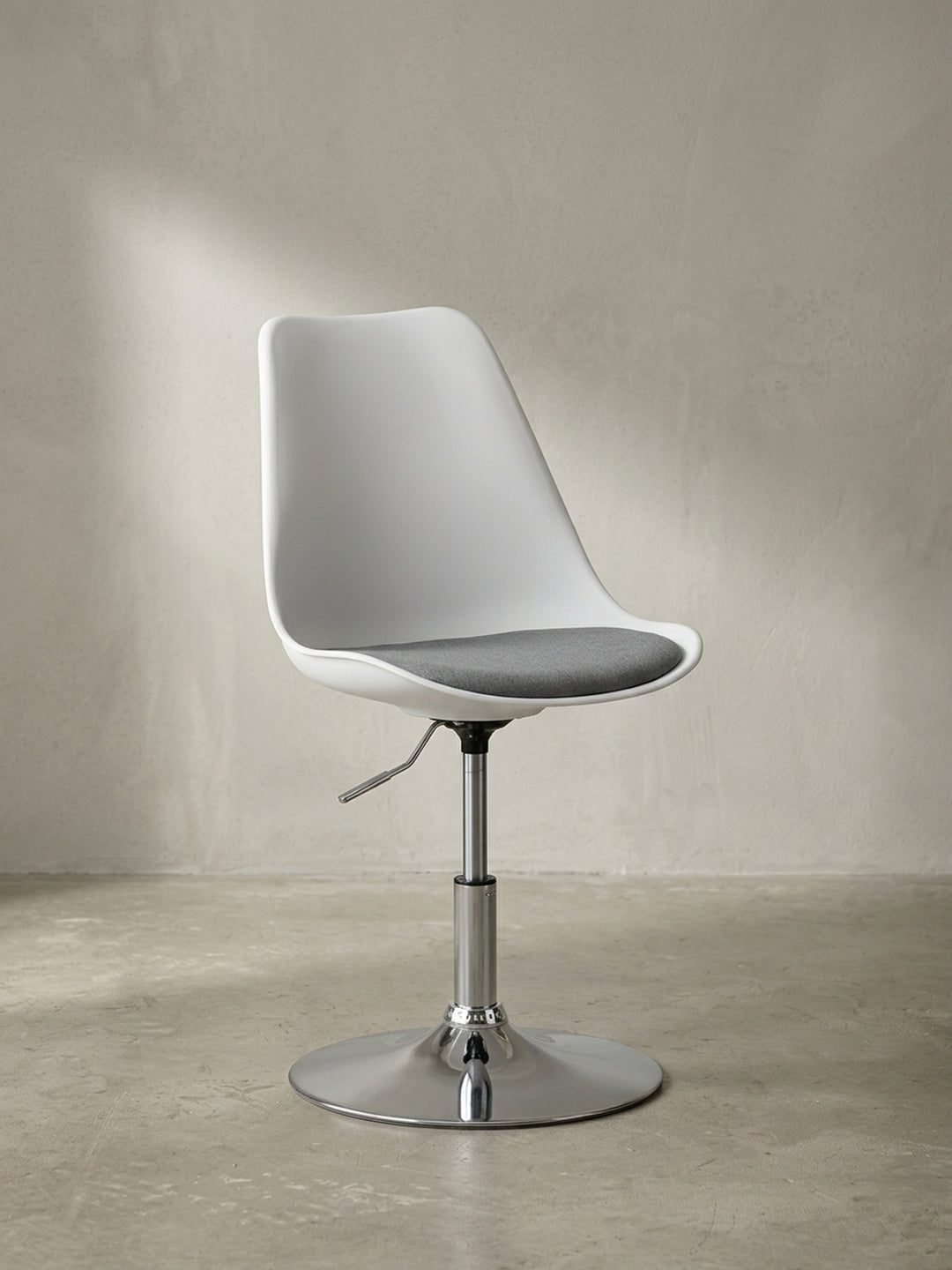 Bürostuhl Stoff weiß 46x46x88 cm mit Höhenverstellung für Home Office Design Möbel modern hochwertig stilvoll robust langlebig Wohnen Einrichtung Interior Zuhause Wohnzimmer elegant Premium_