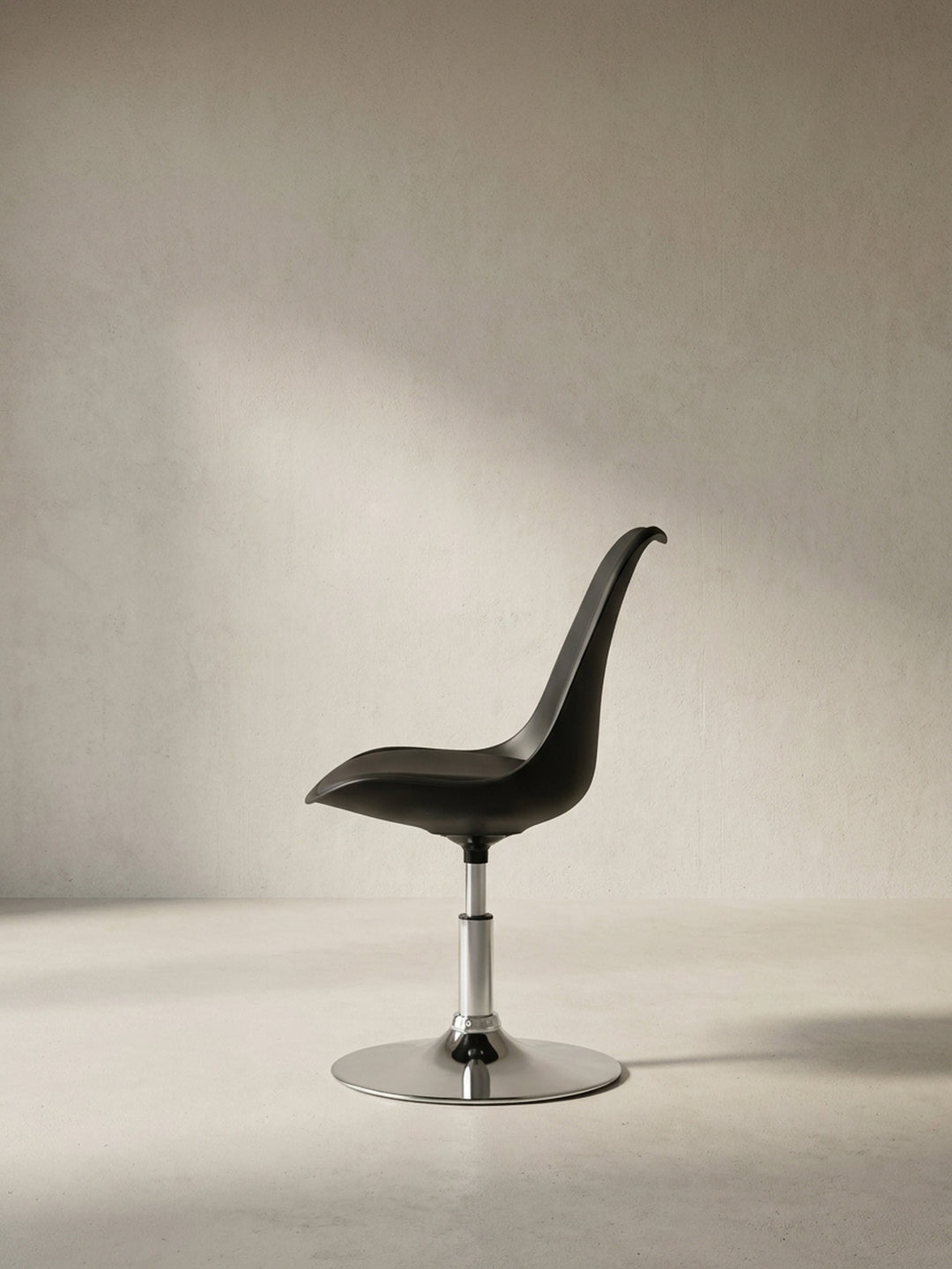 Bürostuhl Kunstleder schwarz Maße 46x46x88 cm Höhe Breite Tiefe Maßzeichnung Produktmaße mit Höhenverstellung Möbel Design Home Office Wohnen Einrichtung Interior Zuhause Wohnzimmer modern_