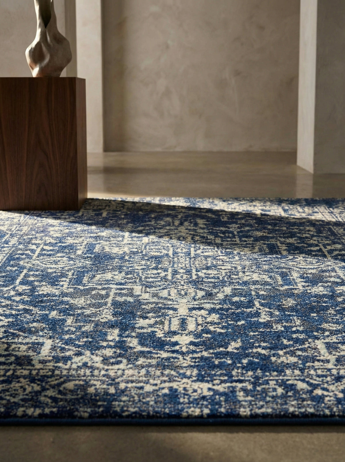 Vintage-Perserteppich_Orientalisches Design in Dunkelblau_Pflegeleicht und Strapazierfähig_LODI-Lambro_