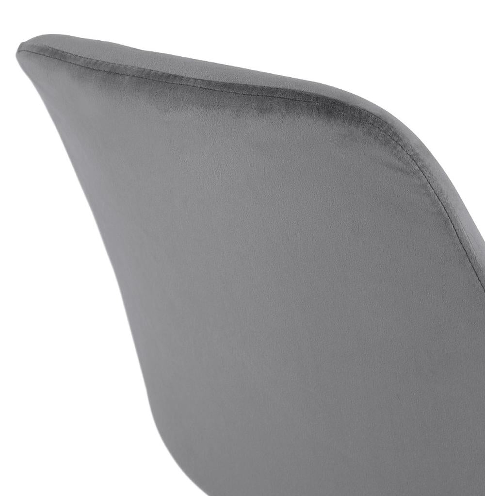 Esszimmerstuhl in Grau - gepolsterte Form für ergonomisches Sitzen von Kadima Design_