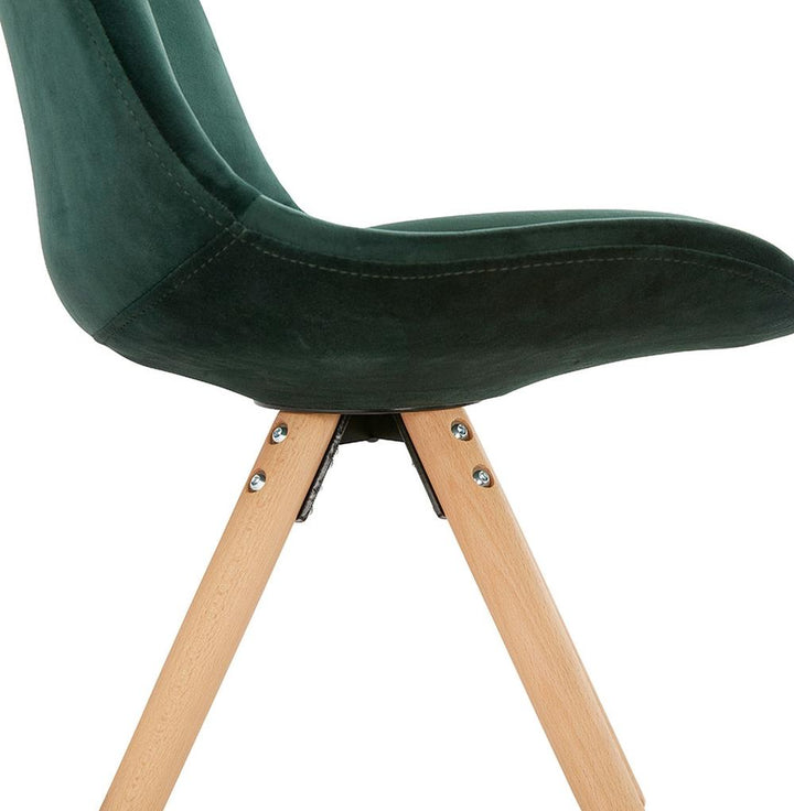 Esszimmerstuhl in Grün - Naturholzbeine mit weicher Samtpolsterung von Kadima Design_