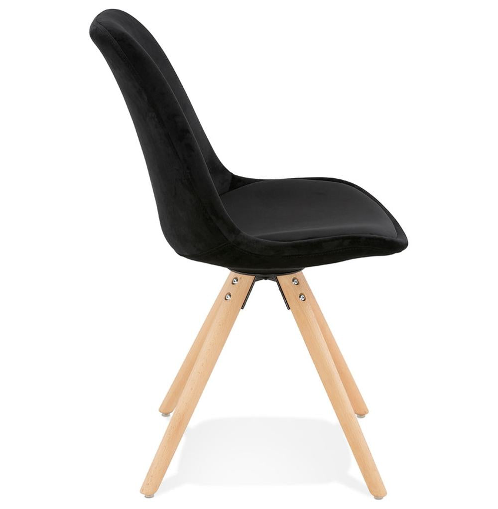 Polsterstuhl Schwarz - helles Buchenholzgestell für zeitlose Eleganz von Kadima Design_