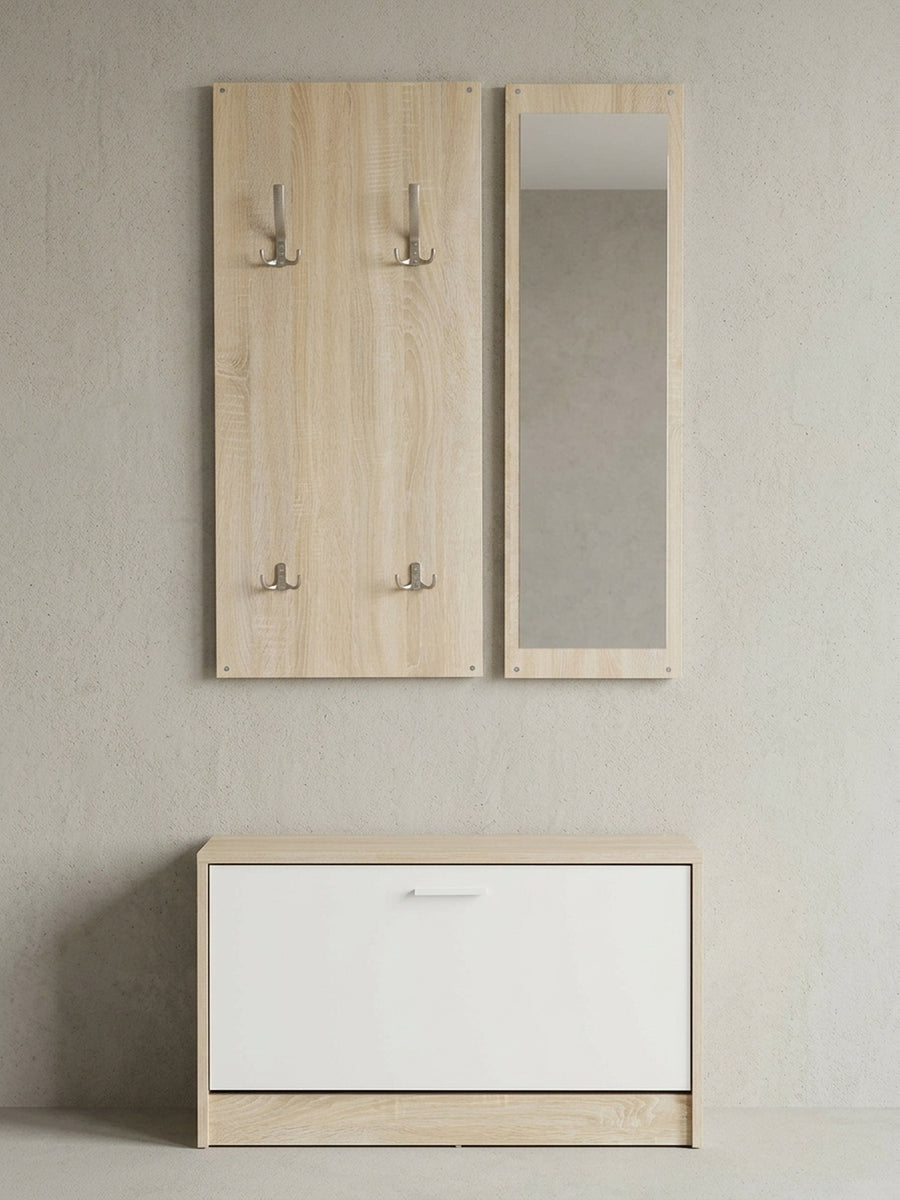 Kompakte Flurgarderobe Salerno frontal freigestellt. Das Set besteht aus einem Wandpaneel mit zehn Haken, einem schmalen Spiegel und einem bodenstehenden Schuhschrank in Holzoptik und Weiß._