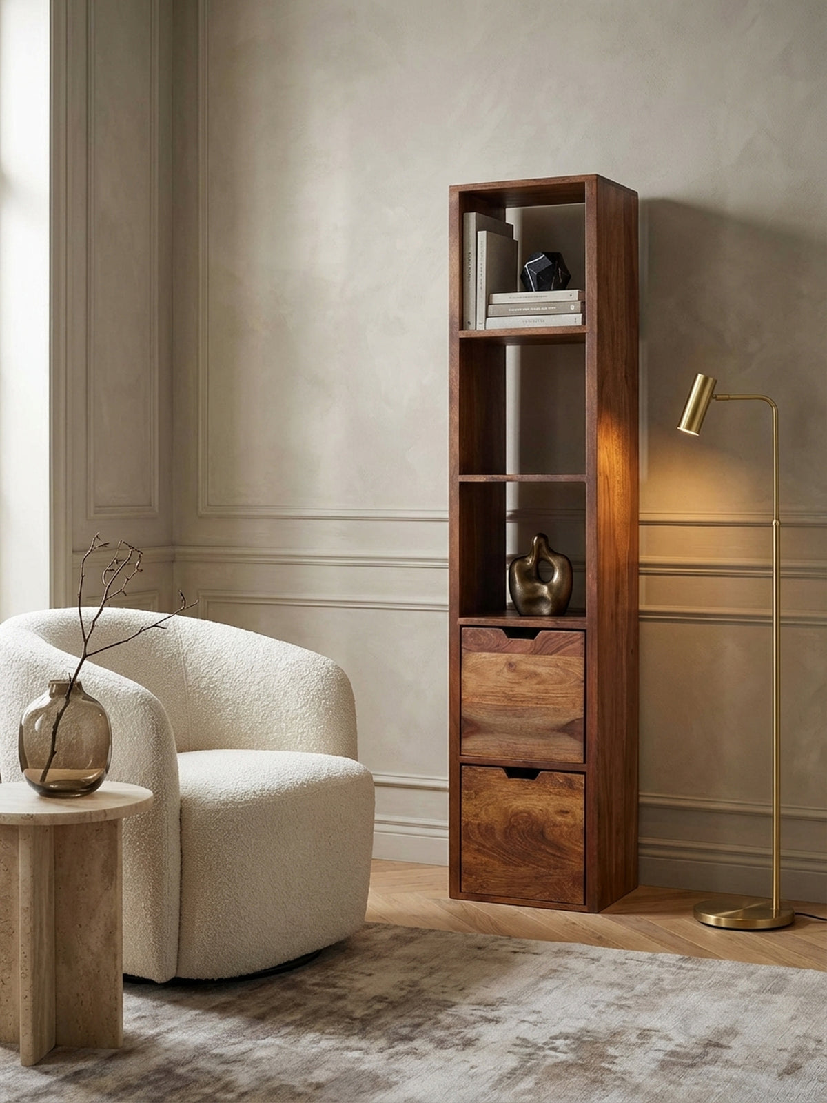 Wandregal Sheesham Massivholz natur 35x30x150 cm Wohnidee Bibliothek / Lesezimmer Einrichtungsidee stilvoll kombinieren mit Schublade Design Möbel Inspiration Wohnen Interior Zuhause