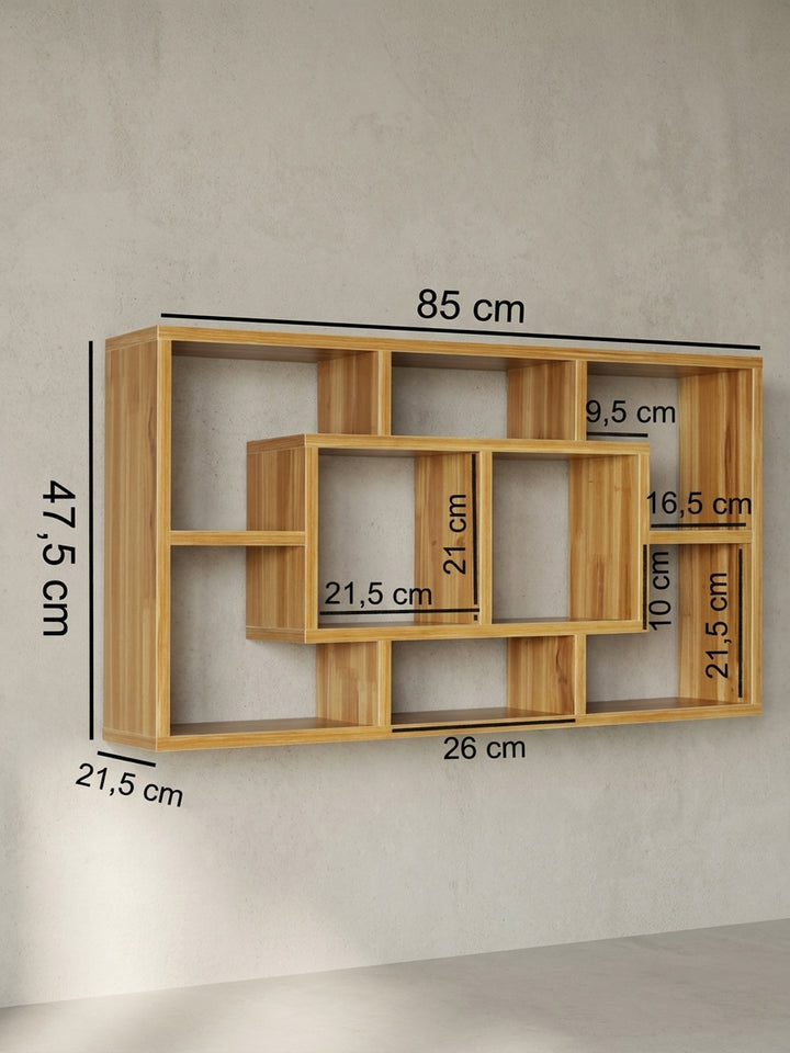 Maßskizze des geometrischen Wandregals mit exakten Abmessungen von 85 cm Breite und 47,5 cm Höhe für eine präzise Raumplanung._