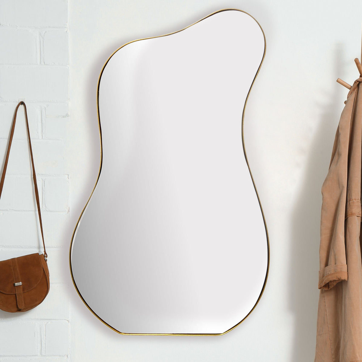 Wandspiegel Asymmetrisch 60x100 cm Metall Design Hängespiegel Gold - Eisen Dekospiegel Unförmig mit Rahmen - Spiegel Wand Groß - Flurspiegel Garderobenspiegel Modern