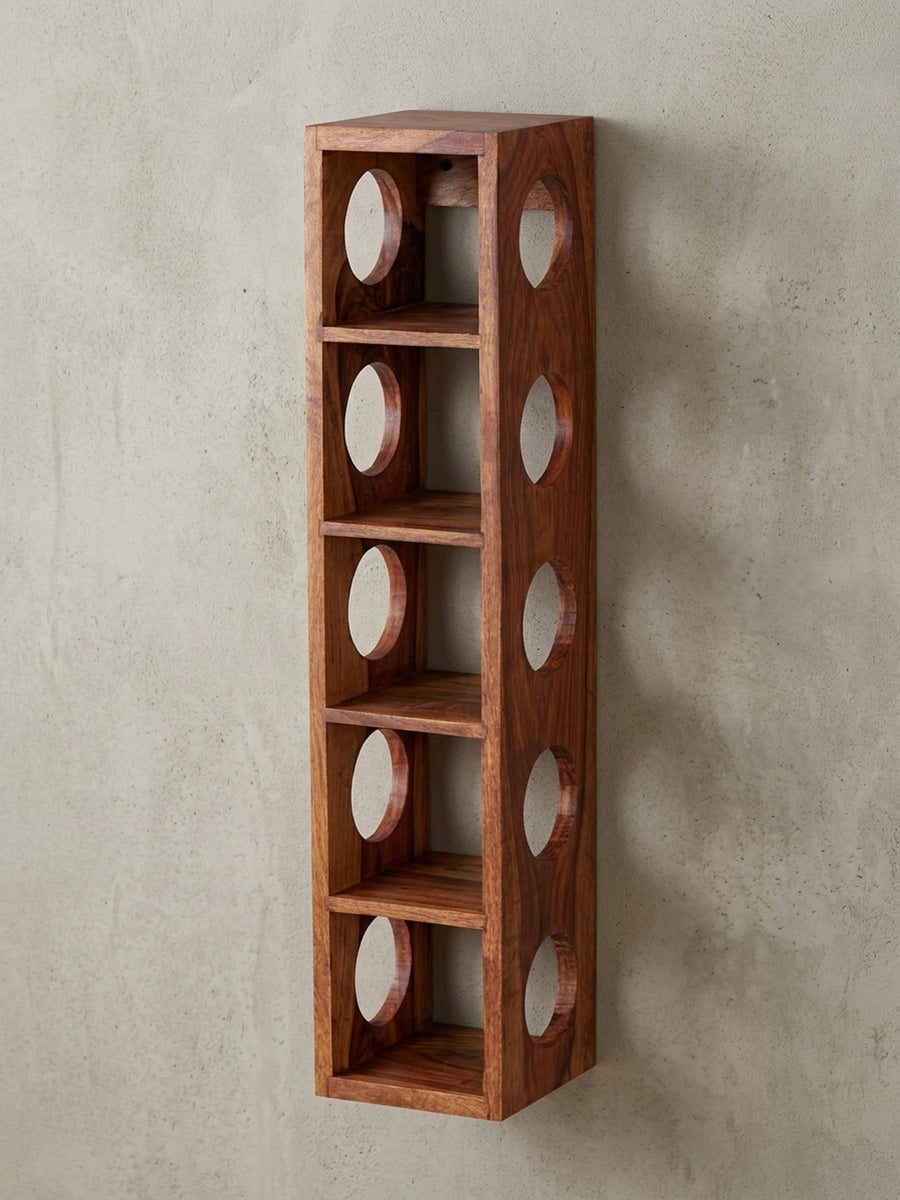 Standregale Sheesham massiv natur in perspektivischer Ansicht zeigt Form und Proportionen 15x15x70 cm mit Ablagefach auf Studiohintergrund_