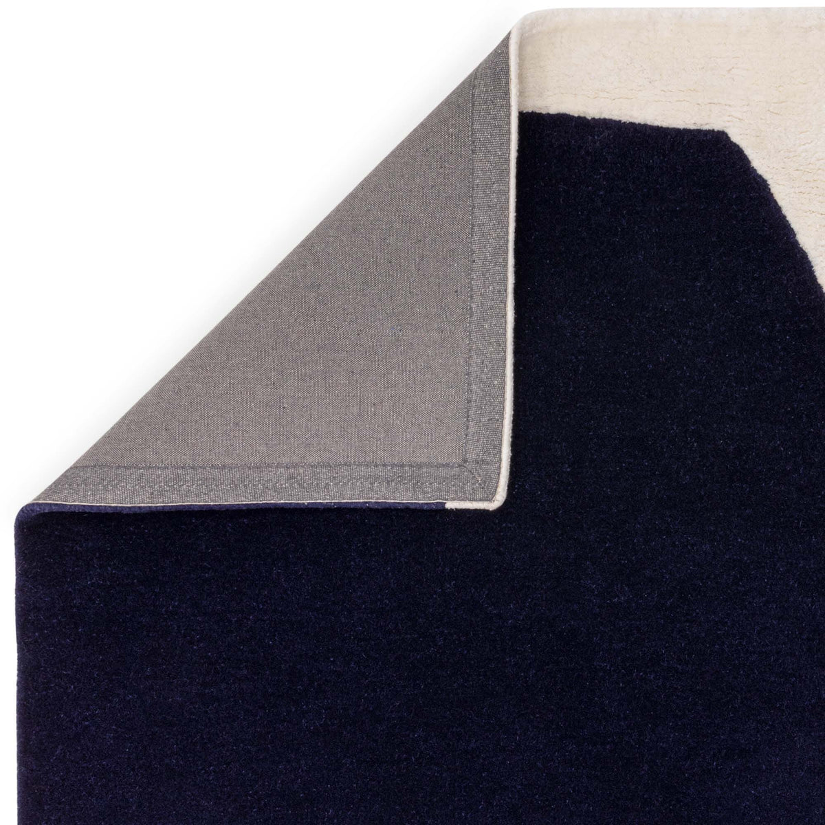 Rechteckiger Teppich 120x170cm - 2-04qm Fläche - abstraktes Muster - wärmeisolierend für gemütliche Leseecken von Kadima Design_
