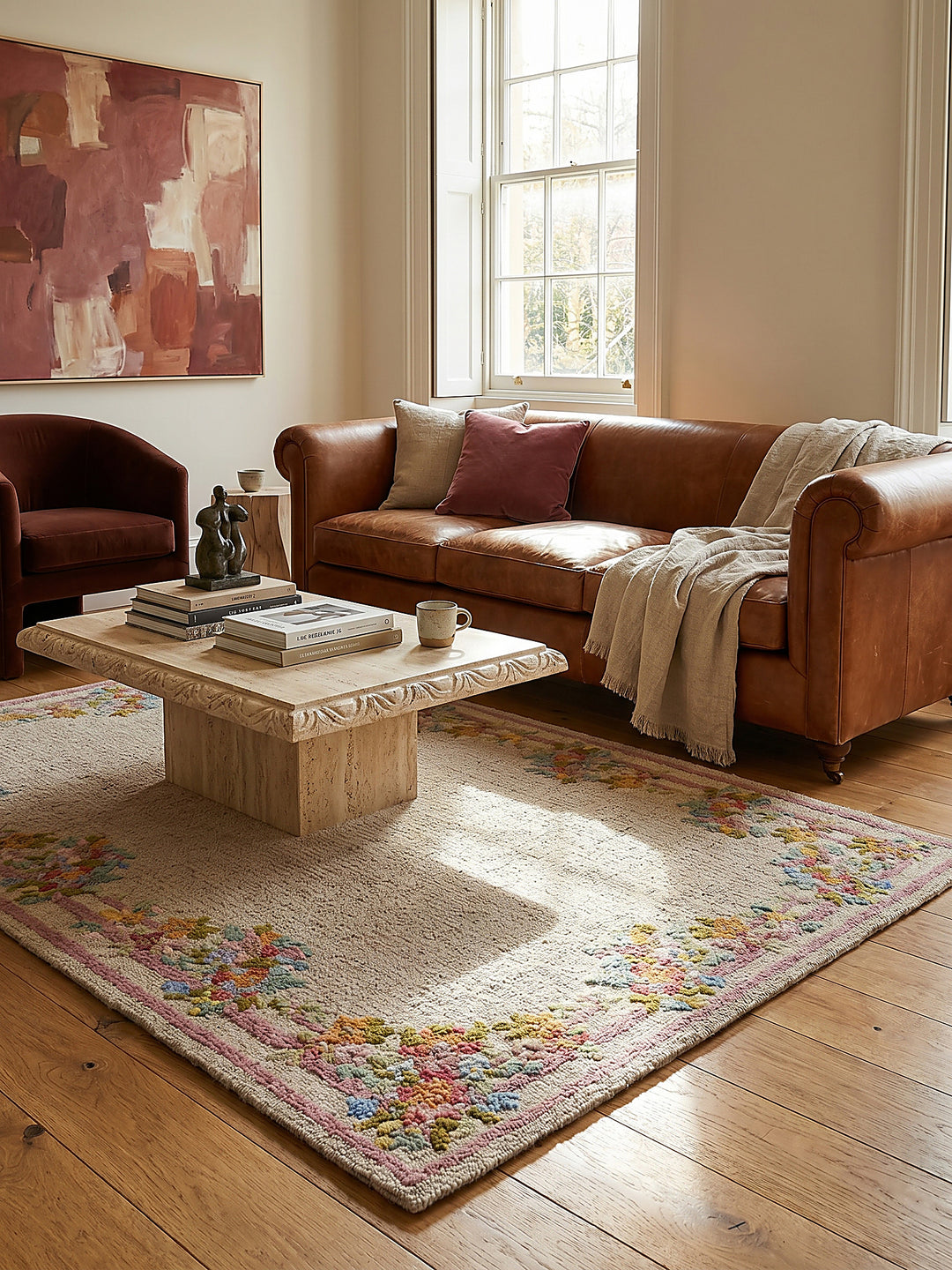 Teppich Multi rechteckig im Wohnzimmer mit Couchtisch und Wohnaccessoires Wohnidee skandinavisch modernTeppich Multi rechteckig im modernen Wohnzimmer Einrichtungsidee_