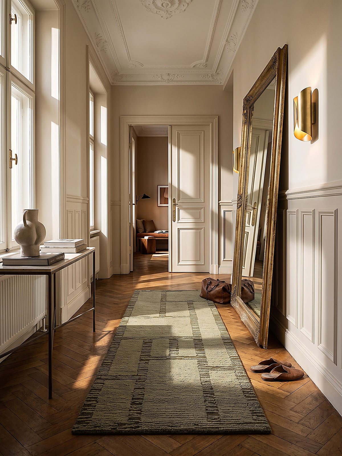 Teppich Salbeigrün Läufer im modernen Wohnzimmer_